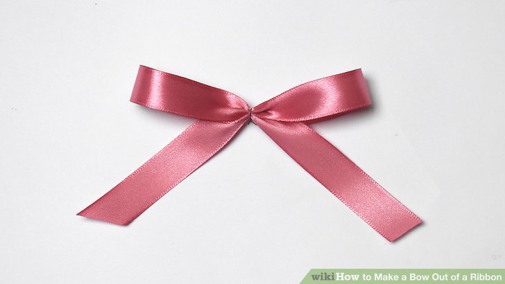 instructions on how to make a bow out of ribbon